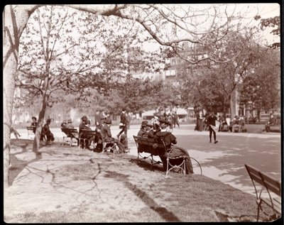 People on park benches in Union Square, New York, 1898 by Byron Company